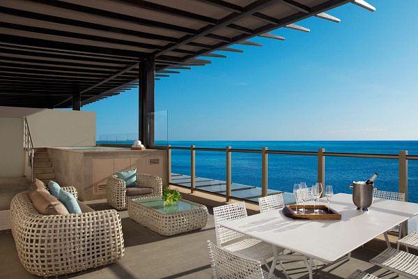 Preferred Club Presidential Suite – Terrace on 8th Floor